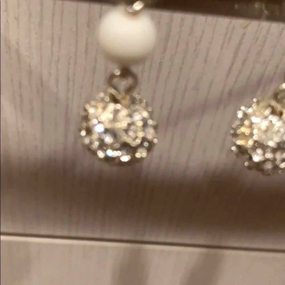 Cache Drop earring  - Picture 4 of 5